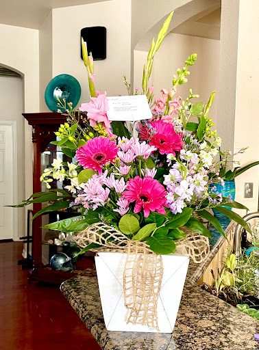 Florist «In Bloom Flowers», reviews and photos, 1912 E Hebron Pkwy, Carrollton, TX 75007, USA