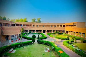 Jinnah Hall Hostel Sahiwal image
