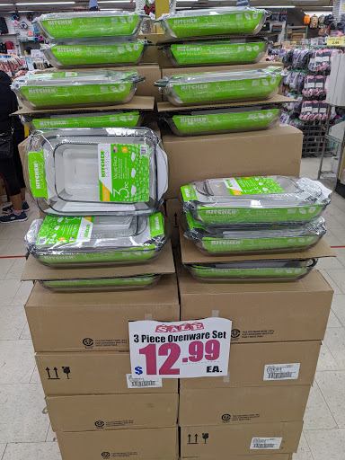 Department Store «Liberty Department Stores II», reviews and photos, 54-30 Myrtle Ave, Ridgewood, NY 11385, USA