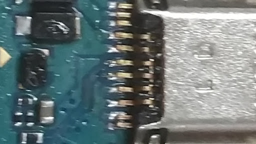 Computer Store «Leos Computer Store», reviews and photos, 3032 W Cermak Rd, Chicago, IL 60623, USA