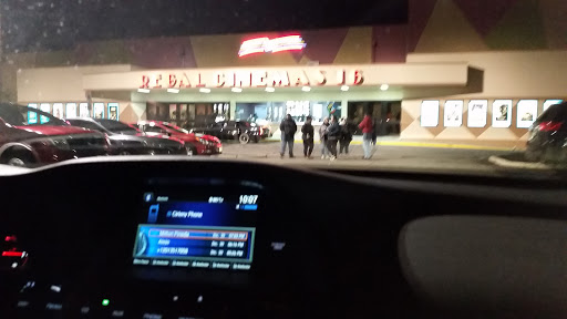 Movie Theater «Regal Cinemas Hadley Theatre 16», reviews and photos, 1000 Corporate Ct, South Plainfield, NJ 07080, USA