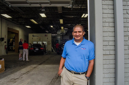 Auto Body Shop «Prestige Auto Collision», reviews and photos, 3122 Roanoke Rd, Kansas City, MO 64111, USA