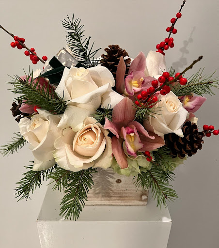 Florist «Fleur De Lis Florists», reviews and photos, 6588 Quinton Ln, Tujunga, CA 91042, USA