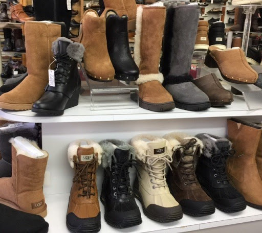 Shoe Store «Apollo Comfort Shoes & Shoe Repair», reviews and photos, 42-34 Bell Blvd, Flushing, NY 11361, USA