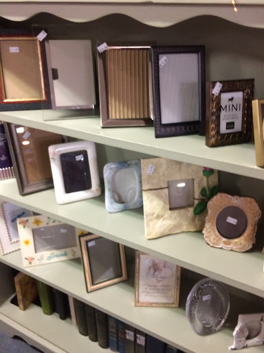 Charity «Forest Lake Gift and Thrift», reviews and photos, 531 Harley Lester Ln, Apopka, FL 32703, USA