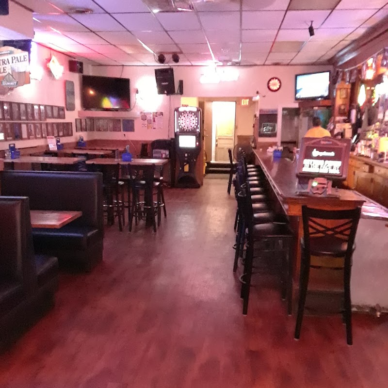 Round Up Bar & Grill