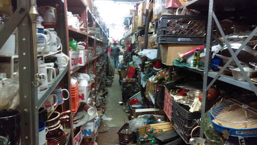 Antique Store «Englishtown Antiques & Used», reviews and photos, 42 Main St, Englishtown, NJ 07726, USA