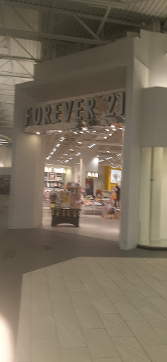 Clothing Store «Forever 21», reviews and photos, 14500 W Colfax Ave #145, Lakewood, CO 80401, USA