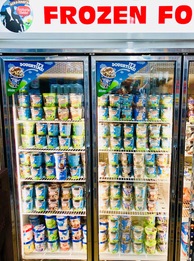 Convenience Store «Tremont Convenience Food Mart», reviews and photos, 2630 W 14th St, Cleveland, OH 44113, USA