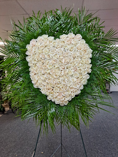 Florist «Finer Flowers», reviews and photos, 645 E Landis Ave, Vineland, NJ 08360, USA