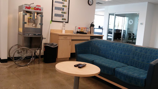 Used Car Dealer «DriveTime Used Cars», reviews and photos, 11227 Reisterstown Rd, Owings Mills, MD 21117, USA