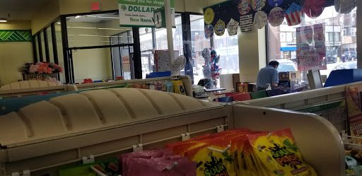 Dollar Store «Dollar Tree», reviews and photos, 376 Main St, Wakefield, MA 01880, USA