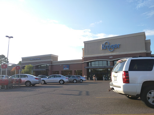 Grocery Store «Kroger», reviews and photos, 6660 Poplar Ave, Germantown, TN 38138, USA