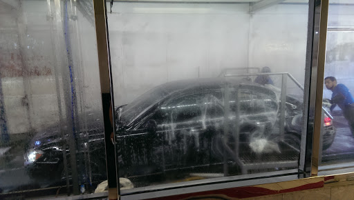 Car Wash «Bixby Knolls Car Wash», reviews and photos, 577 E Wardlow Rd, Long Beach, CA 90807, USA