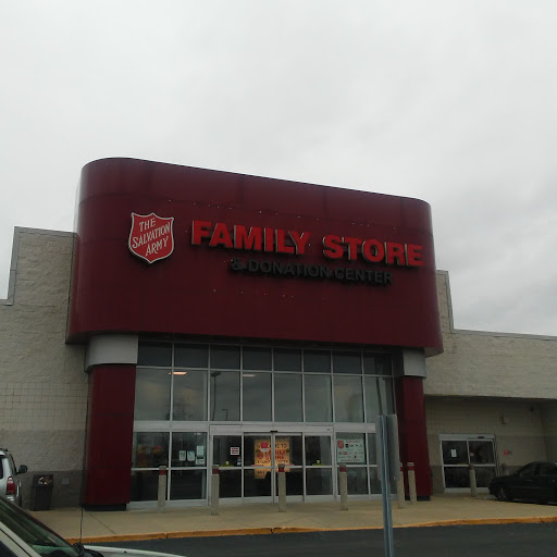 Thrift Store «The Salvation Army Family Store & Donation Center», reviews and photos