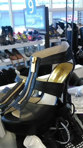 Department Store «Nordstrom Salem Center», reviews and photos, 420 Center St NE, Salem, OR 97301, USA