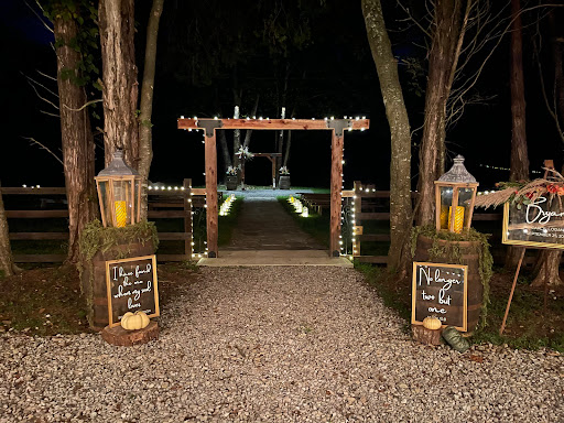 Wedding Venue «Avans Farm», reviews and photos, 202 Pig Branch Rd, Brush Creek, TN 38547, USA