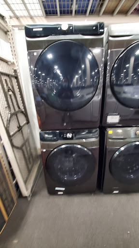 Electronics Store «Best Buy», reviews and photos, 1 Crossgates Mall Rd, Albany, NY 12203, USA