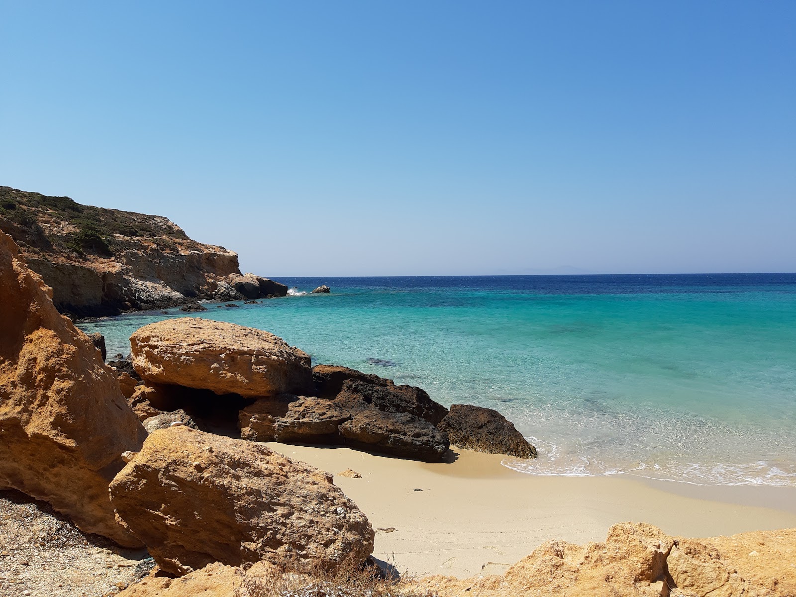 Livadi beach photo #9
