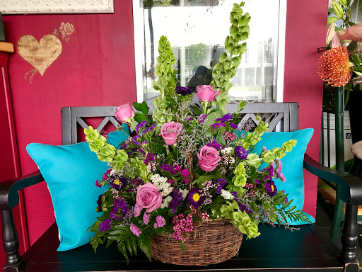 Florist «Flowers With Grace», reviews and photos, 9253 Magnolia Ave, Riverside, CA 92503, USA