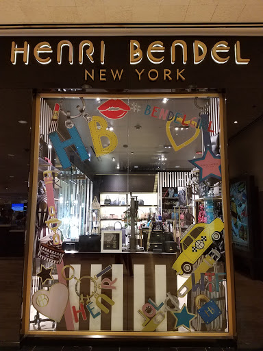 Fashion Accessories Store «Henri Bendel», reviews and photos, 845 N Michigan Ave, Chicago, IL 60611, USA