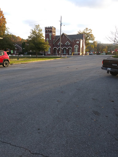 Grocery Store «Rockmart Farmers Market», reviews and photos, Water St, Rockmart, GA 30153, USA