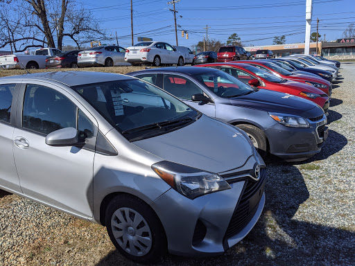 Used Car Dealer «Monarch Auto Sales», reviews and photos, 4519 W Market St #100, Greensboro, NC 27407, USA