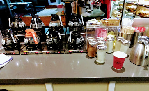 Donut Shop «Happy Donuts», reviews and photos, 940 San Pablo Ave, Albany, CA 94706, USA