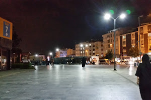 Adem Basturk Kültür Merkezi Meydani image
