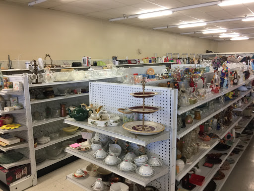 Non-Profit Organization «Society of St. Vincent de Paul - Surprise Thrift Store», reviews and photos, 12851 W Bell Rd #7, Surprise, AZ 85378, USA