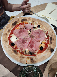 Pizza du Restaurant italien Tia Romana à Saint-Pierre-d'Irube - n°5