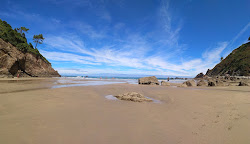 Photo de Playa Veneiro avec baie spacieuse