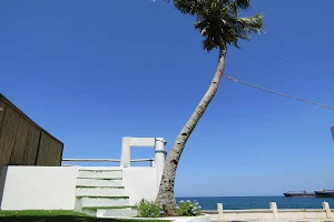 Sea La Vie Beach House image