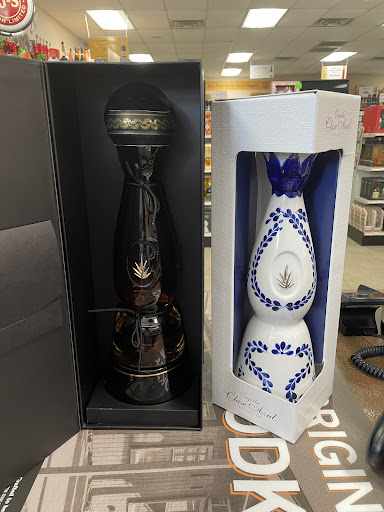 Liquor Store «Bay Liquors & Wine», reviews and photos, 2801 Knapp St # 5, Brooklyn, NY 11235, USA