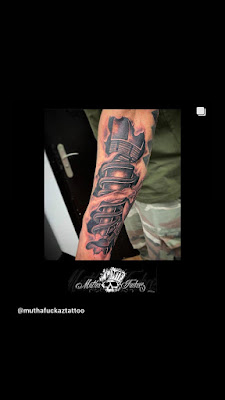 Muthafuckaz Tattoo à Nice