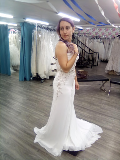 Bridal Shop «Second Summer Bride, By Appointment», reviews and photos, 1433 Fulton Ave A, Sacramento, CA 95825, USA