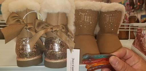 Clothing Store «Citi Trends», reviews and photos, 3108 Airline Blvd, Portsmouth, VA 23701, USA