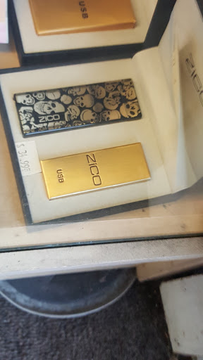 Tobacco Shop «Glass Chamber Smoke Shop», reviews and photos, 5660 Pacific Coast Hwy, Long Beach, CA 90814, USA