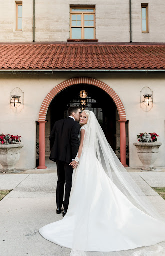 Bridal Shop «Laura Jacobs Bridal», reviews and photos, 9903 Gulf Coast Main St #142, Fort Myers, FL 33913, USA