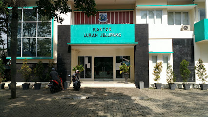 Kantor Kelurahan Jelupang.