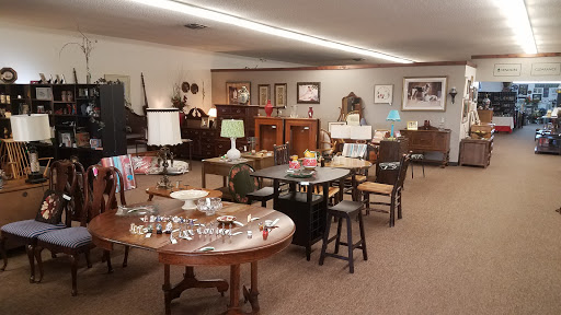 Used Furniture Store «The Attic Furniture and Home Goods», reviews and photos, 2015 Fairfax St, Eau Claire, WI 54701, USA