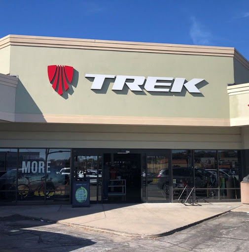 Bicycle Store «Trek Bicycle Store of Omaha (Midtown)», reviews and photos, 7214 Jones St, Omaha, NE 68114, USA