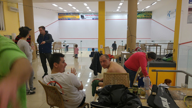 Néveri Squash Club - Sportpálya