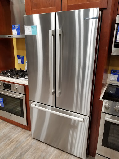 Electronics Store «Best Buy», reviews and photos, 41 Commerce Way, Seekonk, MA 02771, USA