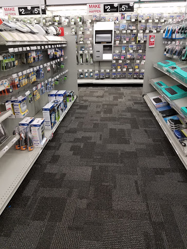 Office Supply Store «Staples», reviews and photos, 11500 Wayzata Blvd, Minnetonka, MN 55305, USA