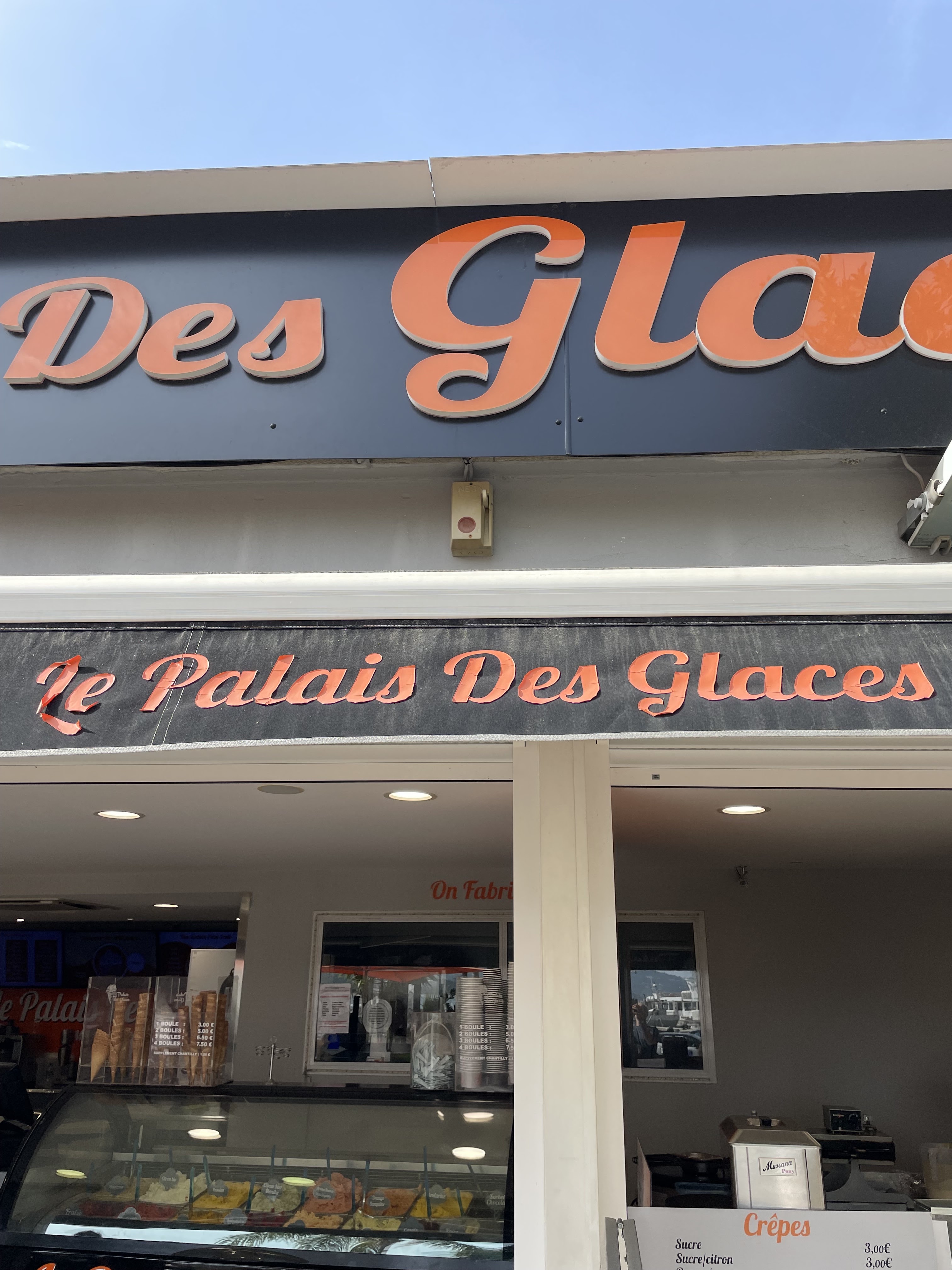 Photo n° 1 de l'avis de pharmacie. fait le 20/06/2023 à 15:47