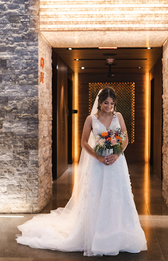 Bridal Shop «Merlili Bridal Boutique», reviews and photos, 356 Miracle Mile, Coral Gables, FL 33134, USA