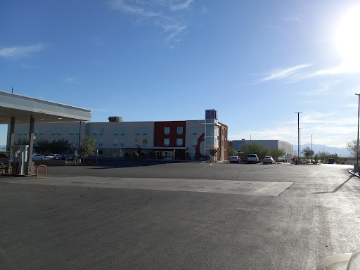 Motel 6 Las Vegas, NV - Motor Speedway