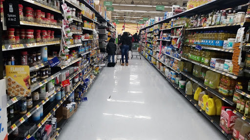 Supermarket «Walmart Neighborhood Market», reviews and photos, 2551 W Cermak Rd, Chicago, IL 60608, USA