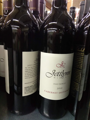 Grocery Store «Grocery Outlet Bargain Market», reviews and photos, 299 D St NE, Salem, OR 97301, USA